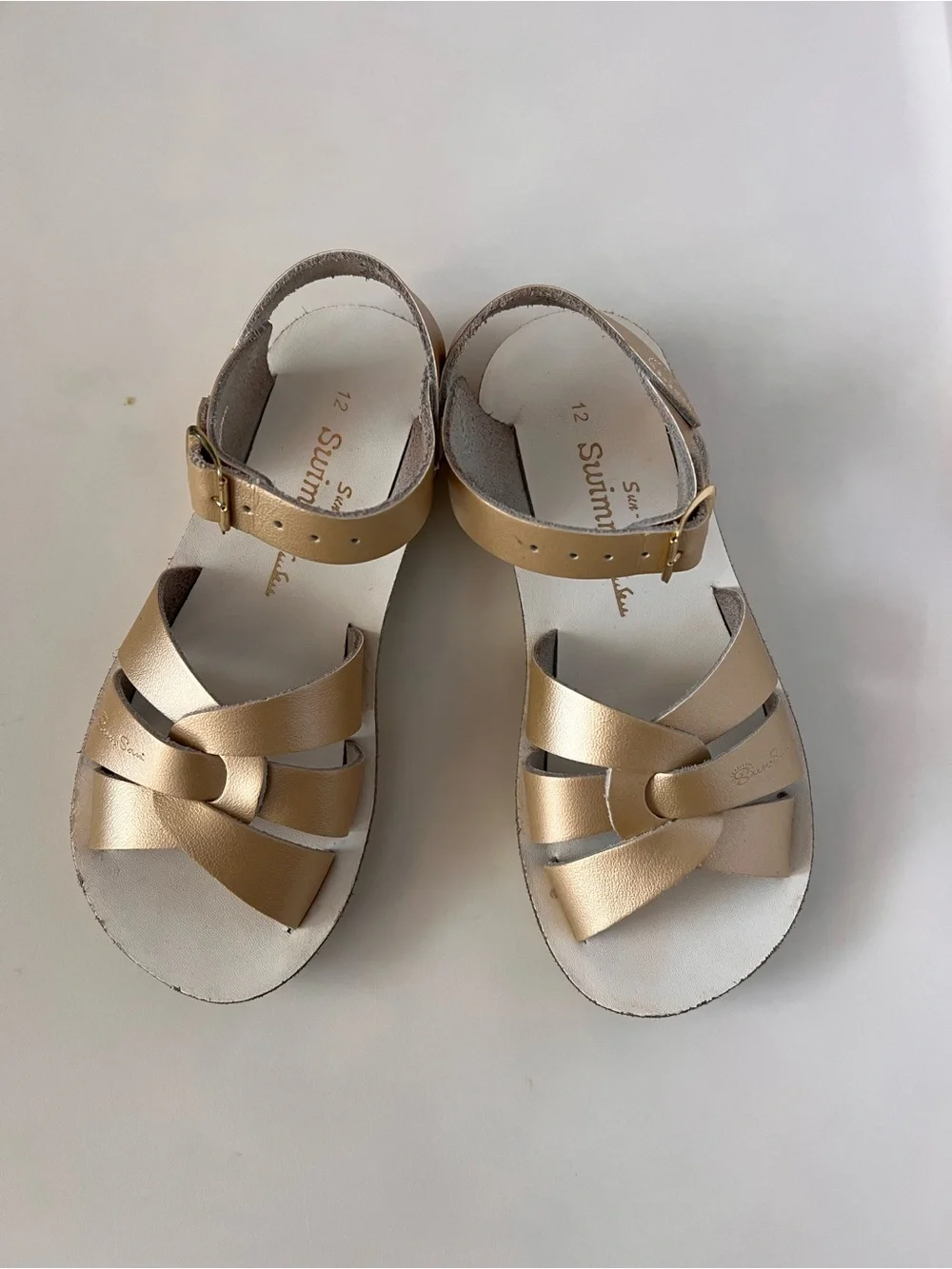 Salt Water Sandals by Hoy size 12